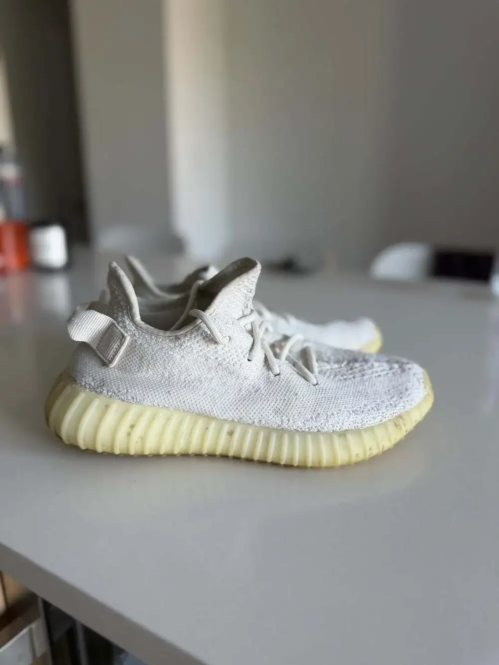 Adidas Yeezy Boost 350 V2 Triple White/Cream (CP9366)